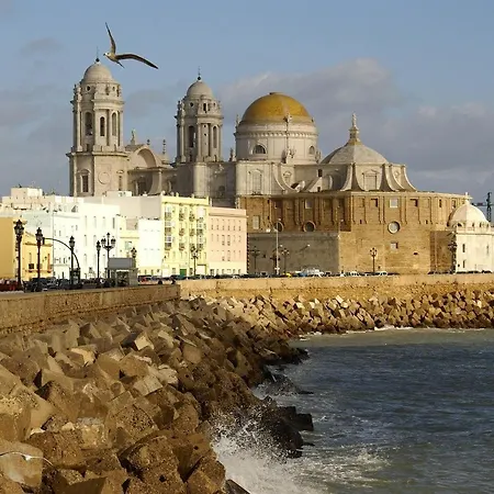 Carmen Coronada Apartment Cadiz
